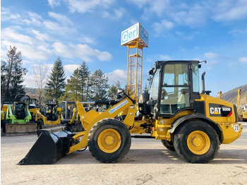 Pá carregadora de rodas CATERPILLAR 908M