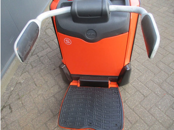 Porta-palete Toyota LPE 250: foto 5 Porta-palete Toyota LPE 250: foto 5