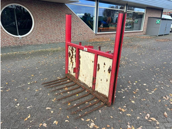 Equipamento de gado TRIOLIET