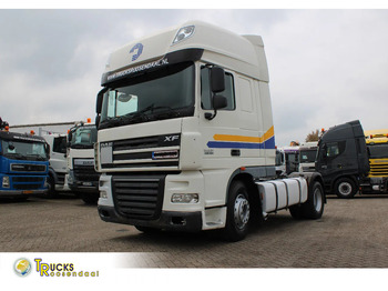 Tractor DAF XF 105 460