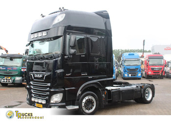 Tractor DAF XF 530