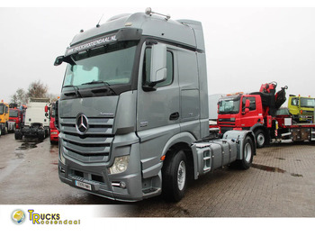 Tractor MERCEDES-BENZ Actros 1851