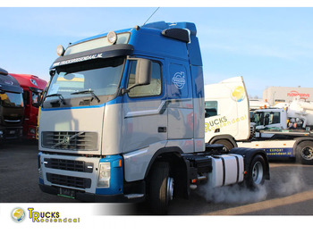 Tractor VOLVO FH12