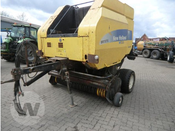 Enfardadeira de fardos redondos NEW HOLLAND