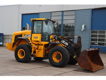 Pá carregadora JCB 427