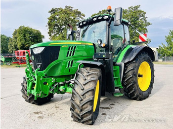 Trator JOHN DEERE 6215R