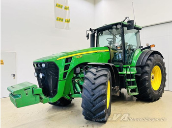 Trator JOHN DEERE 8330