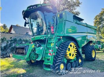 Ceifeira debulhadora JOHN DEERE S780