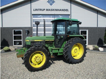 Trator JOHN DEERE 2850