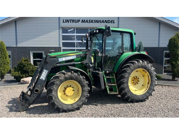 Trator JOHN DEERE 6620