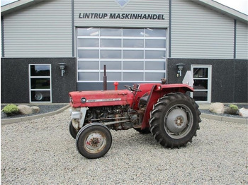 Trator MASSEY FERGUSON 100 series
