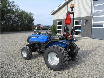 Trator Solis 26 6+2 gearmaskine med Servostyrring og Industri h: foto 3