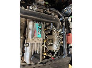 Empilhadeira a diesel Toyota 10811 06-8FD25F: foto 4 Empilhadeira a diesel Toyota 10811 06-8FD25F: foto 4