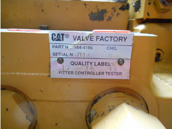 Válvula hidráulica por Máquina de construção Caterpillar 1644196: foto 3
