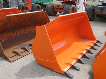Balde para carregadeiras HITACHI