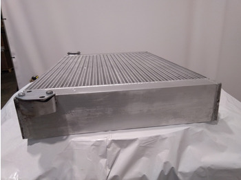 Radiador de óleo por Máquina de construção Hitachi 4682425: foto 2