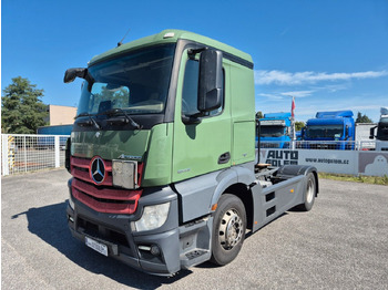 Tractor MERCEDES-BENZ Actros 1843