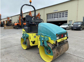 Compactador pequeno de asfalto AMMANN