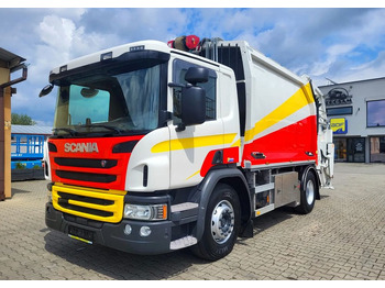 Caminhão de lixo SCANIA P