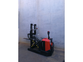Stacker TOYOTA