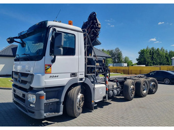 Camião chassi MERCEDES-BENZ Actros 3244