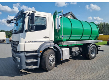 Caminhão de lixo MERCEDES-BENZ Axor 1829