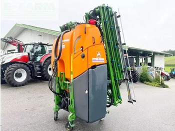 Pulverizador de arrastar AMAZONE