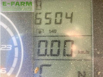Trator CLAAS ARION 620: foto 5