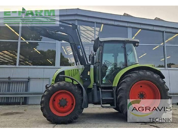 Trator CLAAS Ares