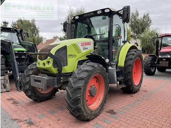 Trator CLAAS Arion 420