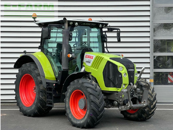 Trator CLAAS Arion 530