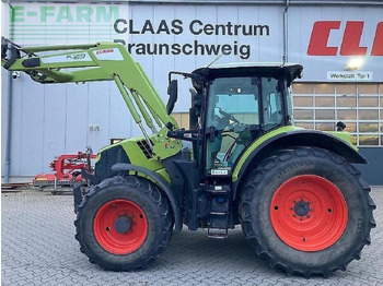 Trator CLAAS Arion 550