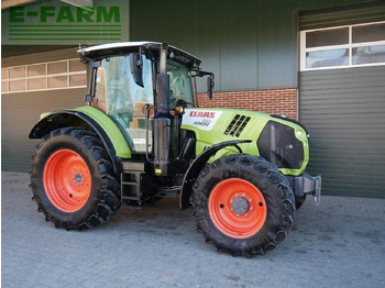 Trator CLAAS Arion 610