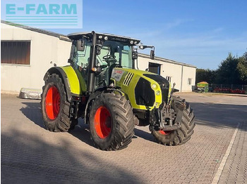 Trator CLAAS Arion 620
