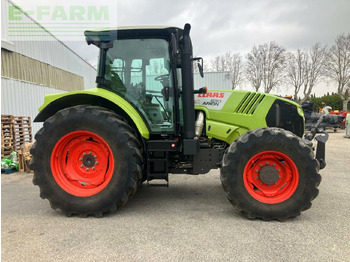 Trator CLAAS Arion 630