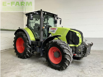 Trator CLAAS Arion 650