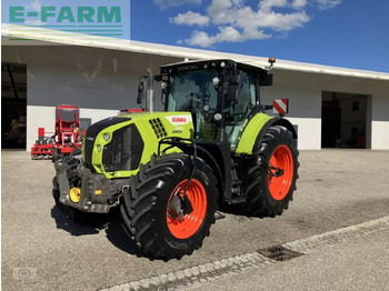 Trator CLAAS Arion 660
