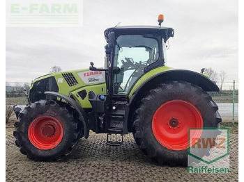 Trator CLAAS Axion 830