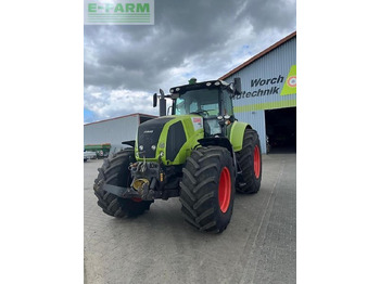 Trator CLAAS Axion 850