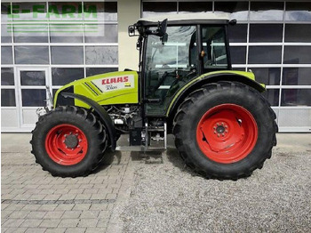 Trator CLAAS Axos