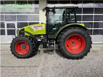 Trator CLAAS Axos