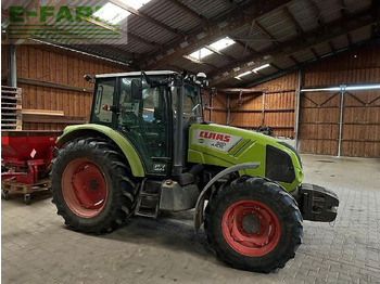 Trator CLAAS Axos 320