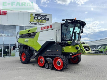 Ceifeira debulhadora CLAAS Lexion 8700