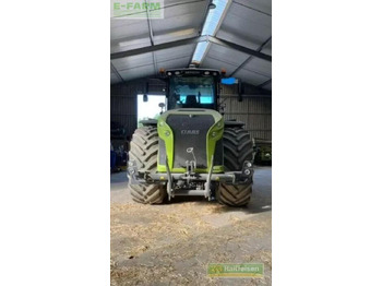 Trator CLAAS Xerion 4000