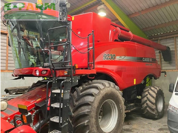 Ceifeira debulhadora CASE IH Axial-Flow 9230