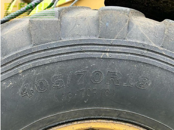 Mini escavadeira Caterpillar 906: foto 3