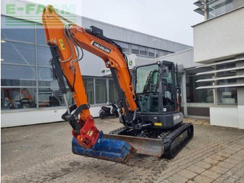 Mini escavadeira DOOSAN DX55
