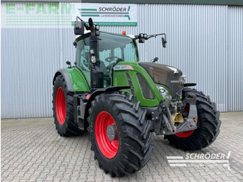 Trator FENDT 720 Vario