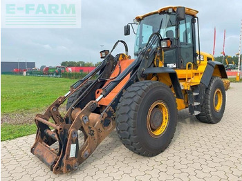 Mini escavadeira JCB 426