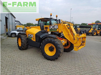 Pá carregadora de rodas JCB